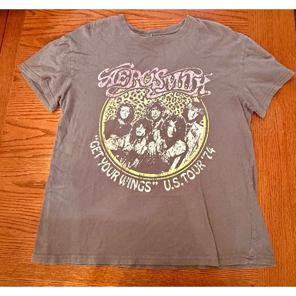 Aerosmith Graphic T-Shirt Women Large Gray Get Your Wings 1974 Tour